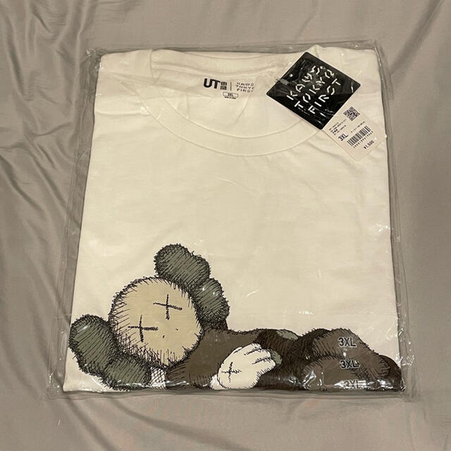UNIQLO(ユニクロ)のKAWS TOKYO FIRST UNIQLO Tシャツ 3XL メンズのトップス(Tシャツ/カットソー(半袖/袖なし))の商品写真