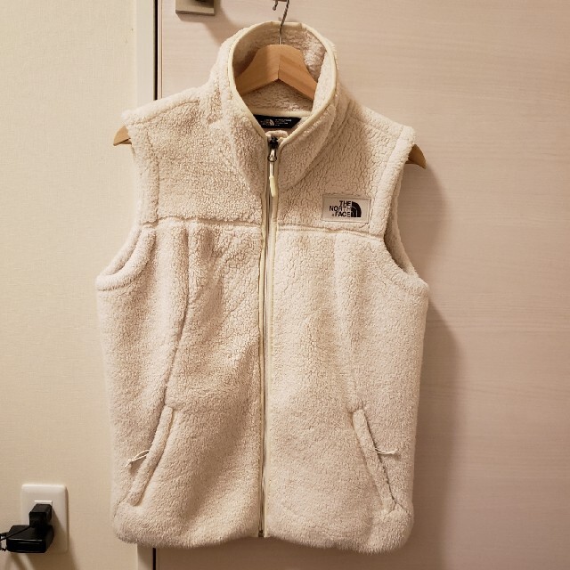 THE NORTH FACE(ザノースフェイス)のノースフェイス　ベスト　the north face　フリース　patagon  レディースのジャケット/アウター(その他)の商品写真