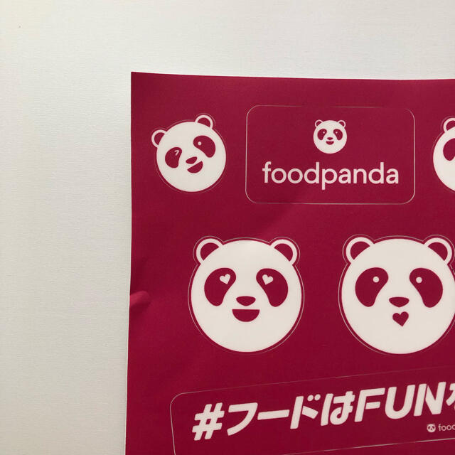 foodpanda ステッカー🐼 エンタメ/ホビーのおもちゃ/ぬいぐるみ(キャラクターグッズ)の商品写真