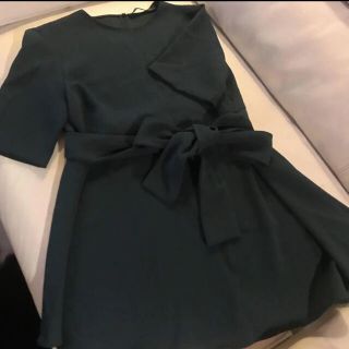 ザラ(ZARA)のZARA トップス アシンメトリー ウエストリボン(シャツ/ブラウス(半袖/袖なし))