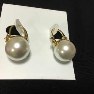 ケイトスペードニューヨーク(kate spade new york)の✨新品・未使用ケイトスペードのパールピアス(ピアス)