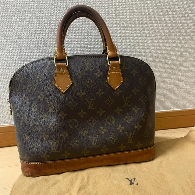 LOUIS VUITTON(ルイヴィトン)のルイヴィトン　モノグラム  アルマ ハンドバッグ  レディースのバッグ(ハンドバッグ)の商品写真