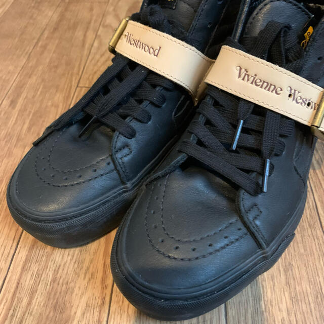 Vivienne Westwood(ヴィヴィアンウエストウッド)のヴィヴィアンウエストウッド×バンズ sk8 レディースの靴/シューズ(スニーカー)の商品写真