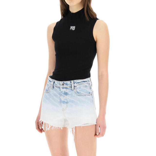 Alexander Wang(アレキサンダーワン)のalexanderwang FOUNDATION BODYCON MUSCLE レディースのトップス(Tシャツ(半袖/袖なし))の商品写真