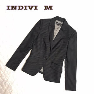 インディヴィ(INDIVI)の美品 INDIVI インディヴィ テーラードジャケット ストライプ レディース(テーラードジャケット)