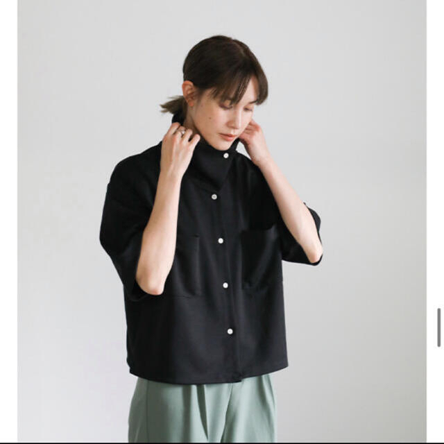 TODAYFUL(トゥデイフル)のselect MOCA  2021 S/S ハイネックスムースルーズシャツ レディースのトップス(シャツ/ブラウス(長袖/七分))の商品写真