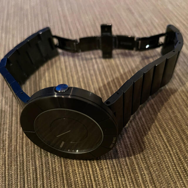 ISSEY MIYAKE(イッセイミヤケ)のイッセイミヤケ ISSEY MIYAKE TO腕時計 ブラック メンズの時計(腕時計(アナログ))の商品写真