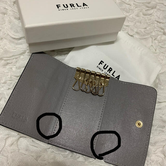 フルラ　FURLA キーケース