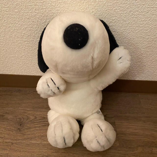 SNOOPY(スヌーピー)の【美品】スヌーピー　ぬいぐるみ エンタメ/ホビーのおもちゃ/ぬいぐるみ(ぬいぐるみ)の商品写真