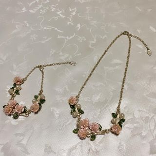 ピンクハウス(PINK HOUSE)のピンクハウス　薔薇ネックレス＋ブレスレット　2点セット　ピンク　お直しあり(ネックレス)