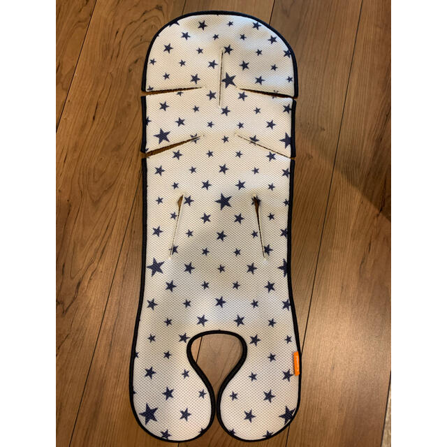【美品】combi コンビ スゴカルα 4キャス compact エッグショック 6