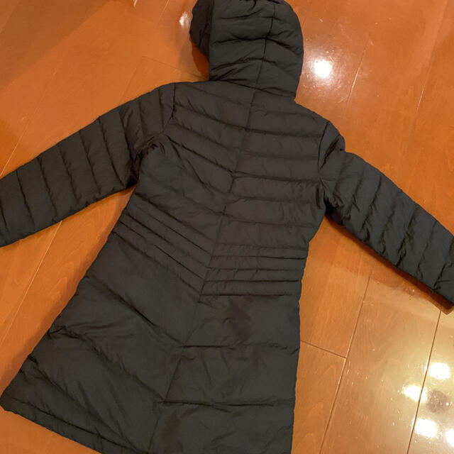 patagonia(パタゴニア)のパタゴニア ダウンコート　ガールズ　キッズ キッズ/ベビー/マタニティのキッズ服女の子用(90cm~)(コート)の商品写真