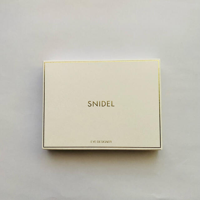 Cosme Kitchen(コスメキッチン)の【新品未使用】SNIDEL BEAUTY アイデザイナー 07 コスメ/美容のベースメイク/化粧品(アイシャドウ)の商品写真