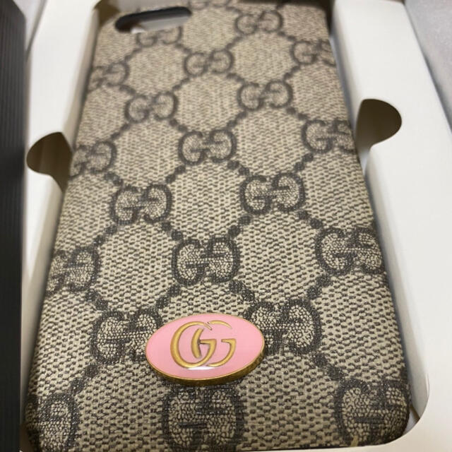 Gucci(グッチ)のGUCCI iPhone8ケース スマホ/家電/カメラのスマホアクセサリー(iPhoneケース)の商品写真