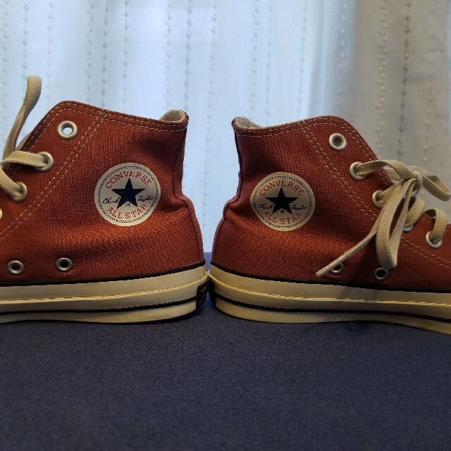 CONVERSE(コンバース)のCONVERSE　ハイカット　オレンジ レディースの靴/シューズ(スニーカー)の商品写真