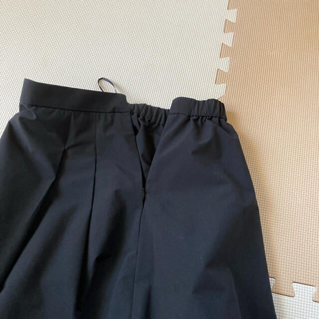 UNIQLO(ユニクロ)の新品未使用 ユニクロ フレアスカート レディースのスカート(ひざ丈スカート)の商品写真