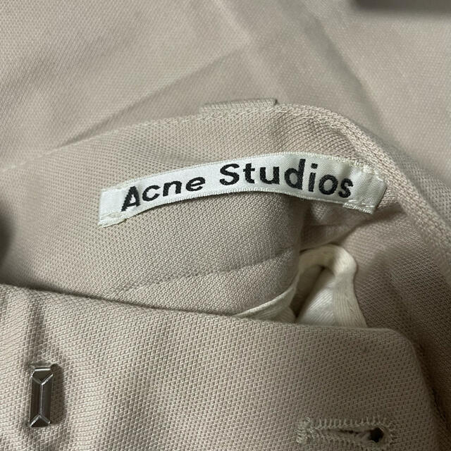 待望の再入荷! acne studios アクネストゥディオズ ベージュ 44 - 通販