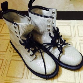 ドクターマーチン(Dr.Martens)のちるちるみちる さま ページ(ブーツ)