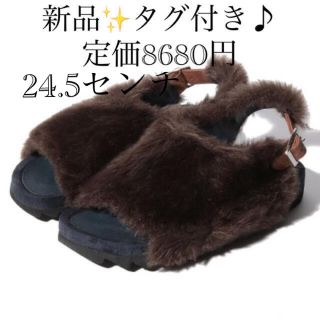 新品✨タグ付き♪テチチ　ラグジュアリーなファーサンダル　ブラウン　大特価‼️(サンダル)