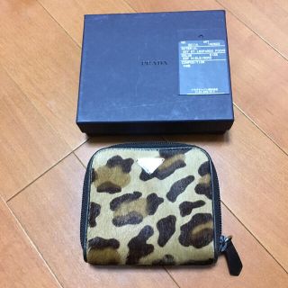 プラダ(PRADA)のプラダ  レオパードハラコ  財布(財布)