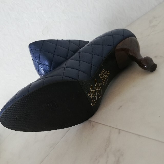 ちゃけちょけ from tokyo japan 本革パンプス 22.5cm レディースの靴/シューズ(ハイヒール/パンプス)の商品写真