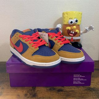 ナイキ(NIKE)の送料無料【NIKE SB DUNK LOW "WHEAT & PURPLE"】(スニーカー)