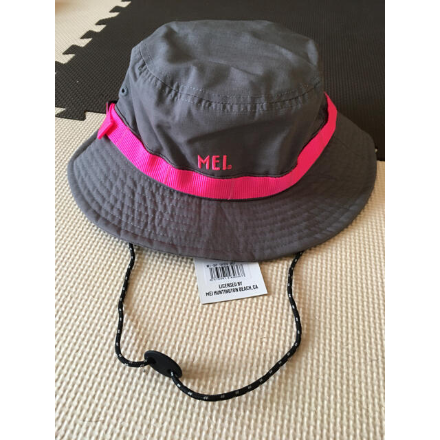 MEIretailstore(エムイーアイリテールストア)の新品未使用　MEI エムイーアイ　バケットハット　帽子 レディースの帽子(ハット)の商品写真