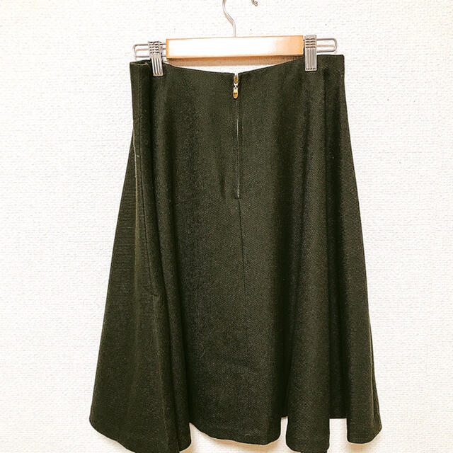 ROPE’(ロペ)のROPE ロペ 無地 膝下スカート 大人可愛い ダークグリーン レディースのスカート(ひざ丈スカート)の商品写真