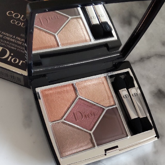 Dior サンククルール クチュール689 未使用