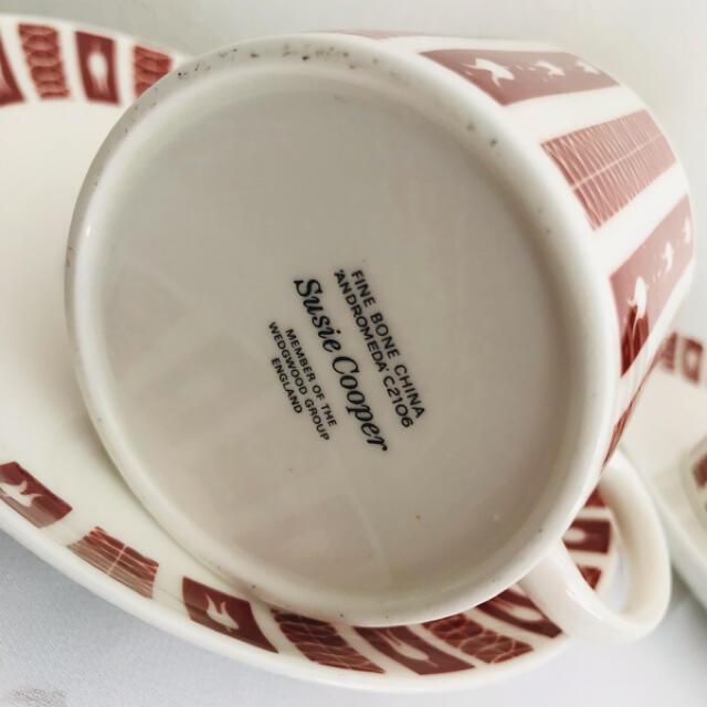WEDGWOOD(ウェッジウッド)のスージークーパー　アンドロメダ　C2106 コーヒーカップ&ソーサー　2セット エンタメ/ホビーの美術品/アンティーク(陶芸)の商品写真