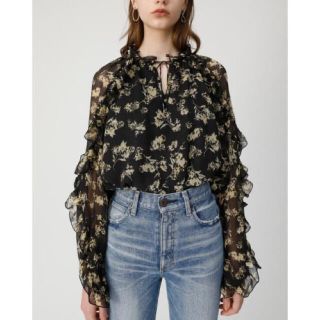 今季新作♡MOUSSY DENSE FLOWER ブラウス♡花柄シフォンブラウス