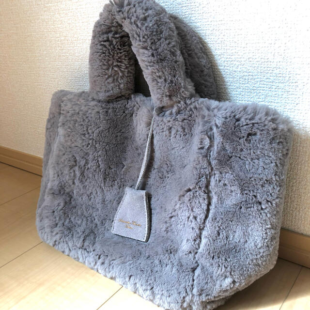 サマンサタバサ　デラックス　ファー　バック　グレー レディースのバッグ(ハンドバッグ)の商品写真