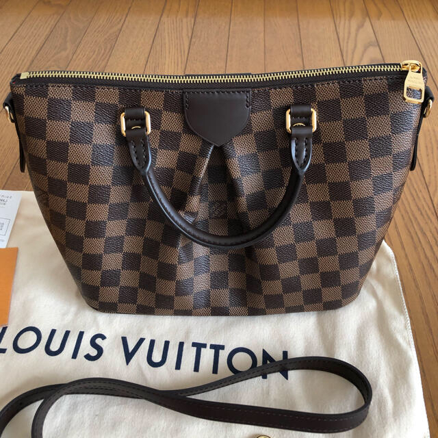 LOUIS VUITTON(ルイヴィトン)のヴィトン  シエナPM  ショルダーバック レディースのバッグ(ショルダーバッグ)の商品写真