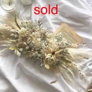 41,000円引き ピンクッションとリューカデンドロンの横型スワッグ 41,000円引き ピンクッションとリューカデンドロンの横型スワッグ