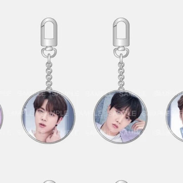 防弾少年団(BTS)(ボウダンショウネンダン)のBTS photo keyring エンタメ/ホビーのタレントグッズ(アイドルグッズ)の商品写真