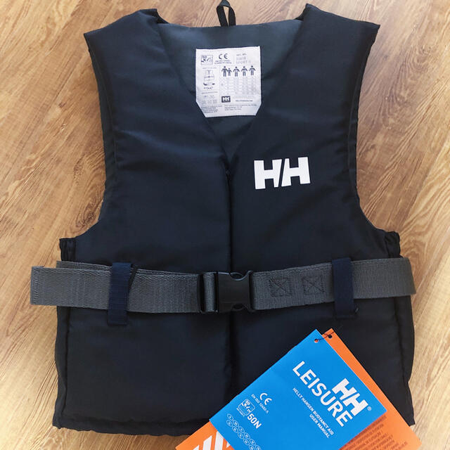 HELLY HANSEN(ヘリーハンセン)のJ様専用　Helly Hansen 50 ライフジャケット VESTベスト スポーツ/アウトドアのスポーツ/アウトドア その他(マリン/スイミング)の商品写真