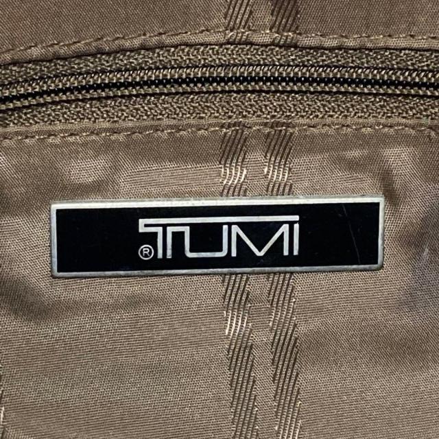 TUMI(トゥミ)のトゥミ ショルダーバッグ - グレーベージュ レディースのバッグ(ショルダーバッグ)の商品写真