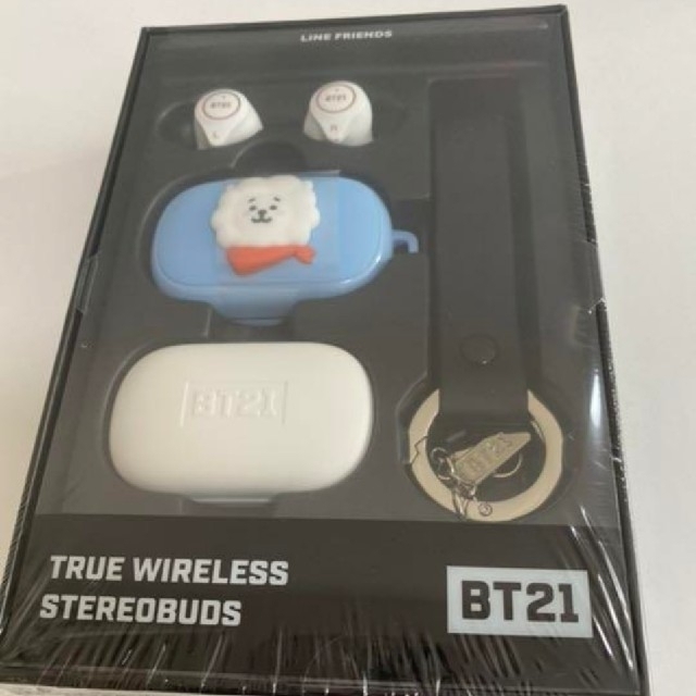 防弾少年団(BTS)(ボウダンショウネンダン)の【BT21】ワイヤレスイヤホン RJ【公式】 スマホ/家電/カメラのオーディオ機器(ヘッドフォン/イヤフォン)の商品写真