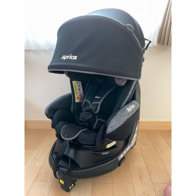 アップリカ　フラディア グロウ ISOFIX 1