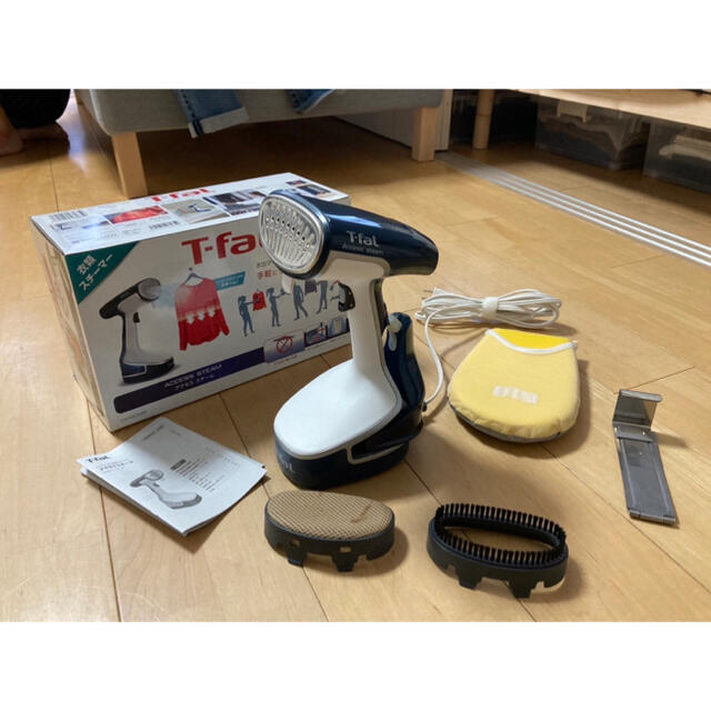 T-fal(ティファール)の使用少 T-fal DR80 アクセススチーム アイロン 衣類スチーマー スマホ/家電/カメラの生活家電(アイロン)の商品写真