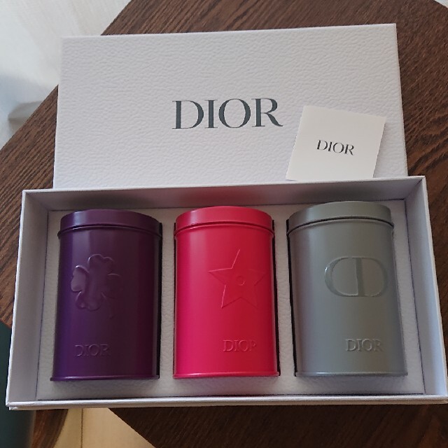 Christian Dior(クリスチャンディオール)のDior 缶 エンタメ/ホビーのコレクション(ノベルティグッズ)の商品写真