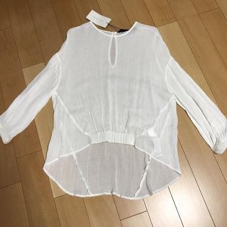 ザラ(ZARA)のZARA トップス(カットソー(長袖/七分))