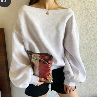 OFF SHOULDER SWEAT <IVORY>(トレーナー/スウェット)