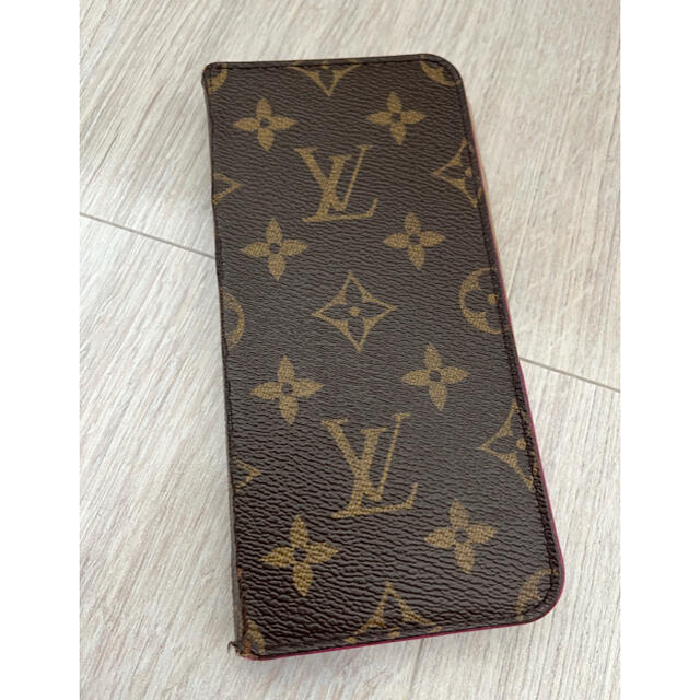 LOUIS VUITTON(ルイヴィトン)のルイヴィトン iPhoneケース モノグラム スマホ/家電/カメラのスマホアクセサリー(iPhoneケース)の商品写真