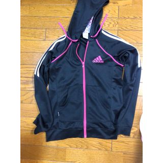 アディダス(adidas)のレディースパーカー(パーカー)