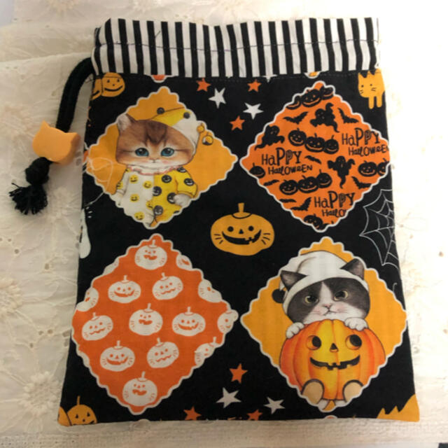 ランチボックス巾着sold  ハロウィン　巾着　コヤンイサムチョン