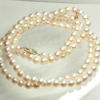 ミキモト(MIKIMOTO)のツバメ様専用☆ミキモト Mチャーム付K14YGロングパールネックレス80cm(ネックレス)