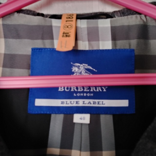 BURBERRY BLUE LABEL(バーバリーブルーレーベル)のコート レディースのジャケット/アウター(ブルゾン)の商品写真