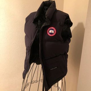 カナダグース(CANADA GOOSE)のカナダグース　ダウンベスト(ダウンベスト)