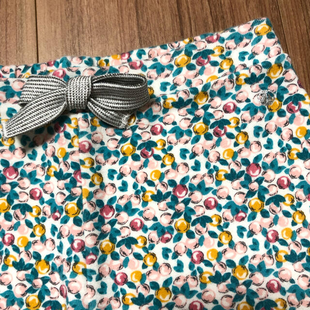 PETIT BATEAU(プチバトー)のプチバトー フラワープリント パンツ 36m 3ans キッズ/ベビー/マタニティのキッズ服女の子用(90cm~)(パンツ/スパッツ)の商品写真